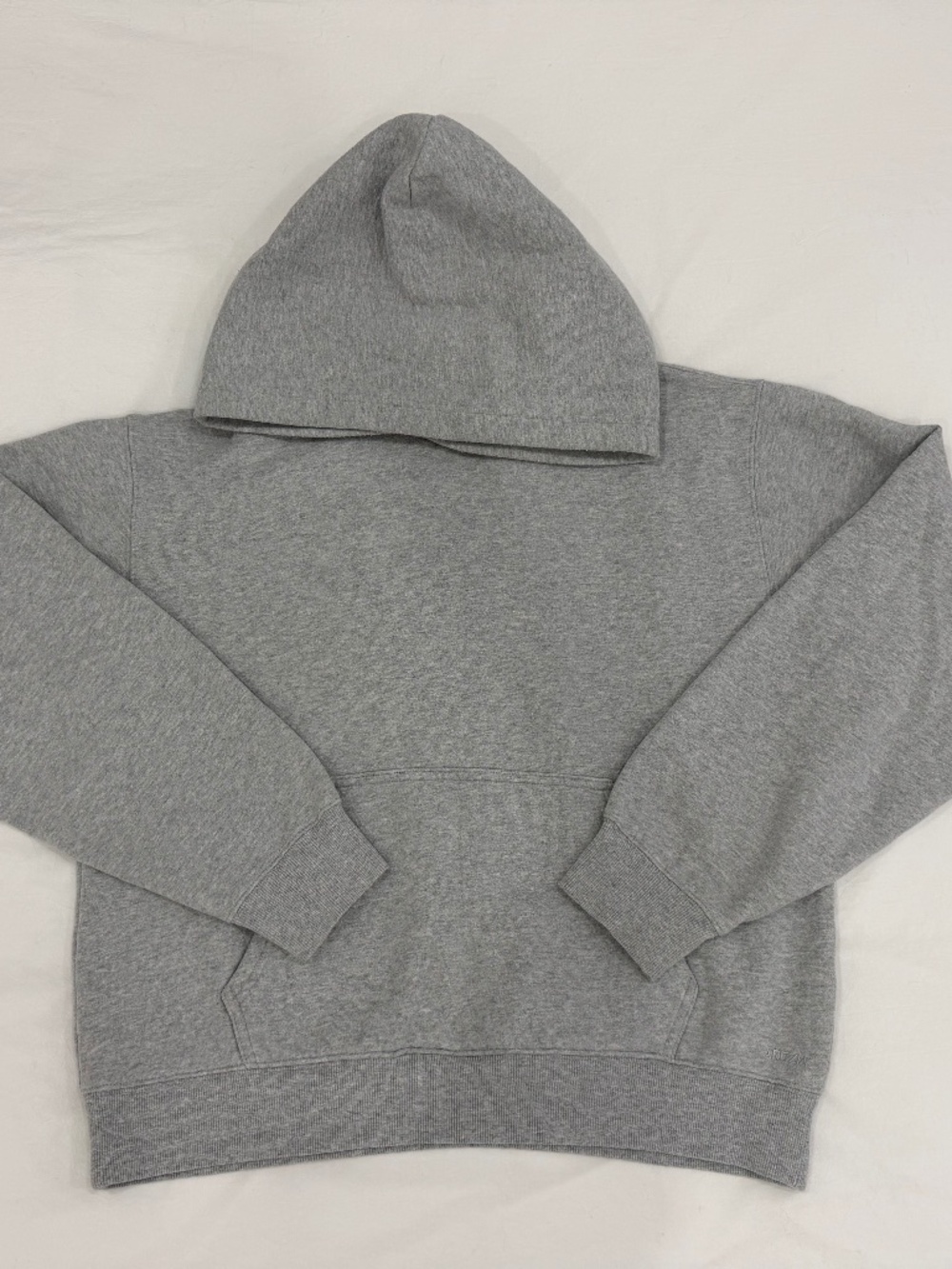 Aritzia Cozy Sweatfleece Perfect Hoodie in Heather Chrome
